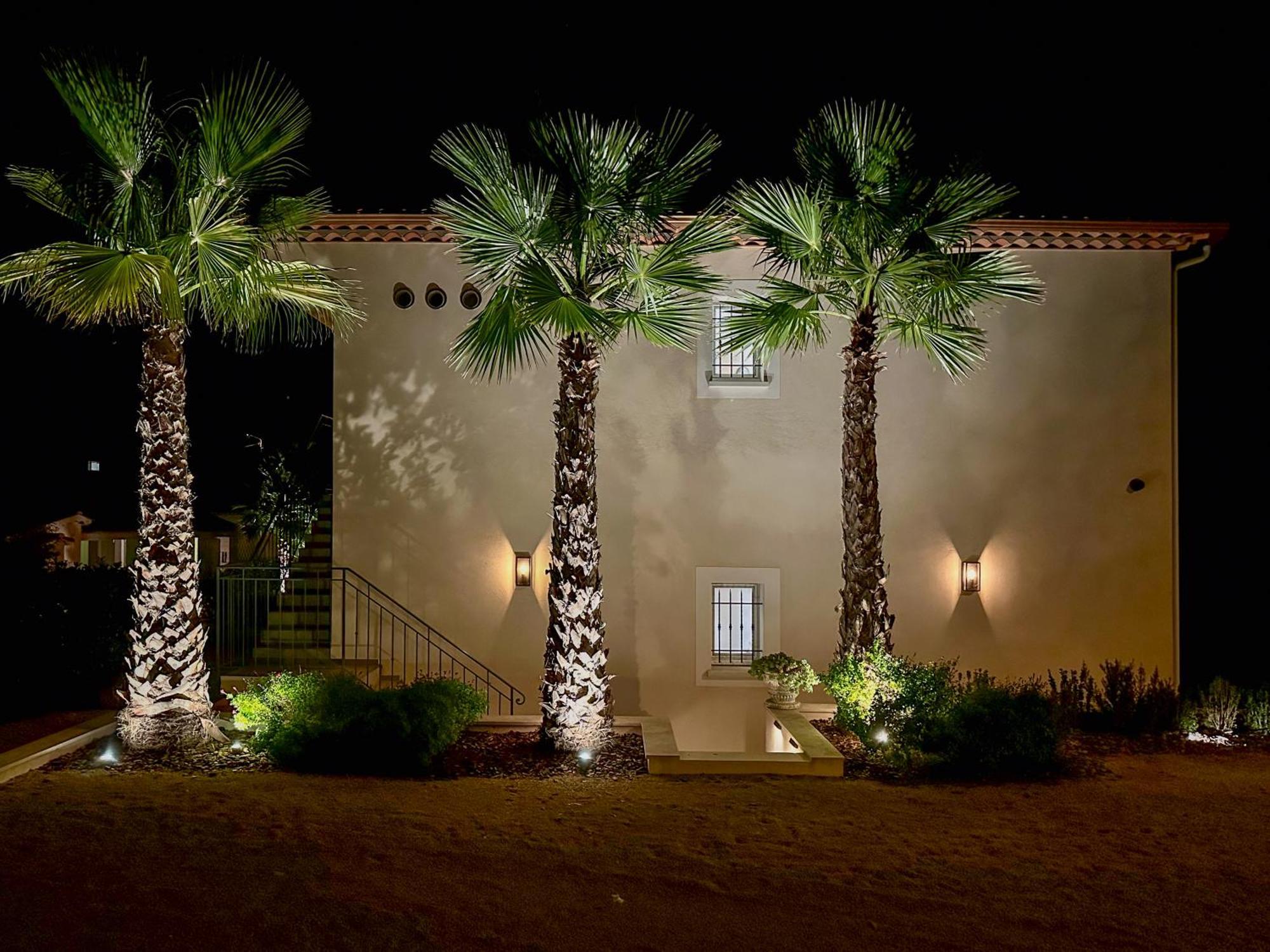 Luxurious And Spacious Apartment In The Heart Of The Cote D'Azur Roquefort-les-Pins Exterior photo
